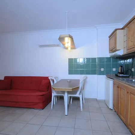 Club Kocer Lägenhetshotell Marmaris