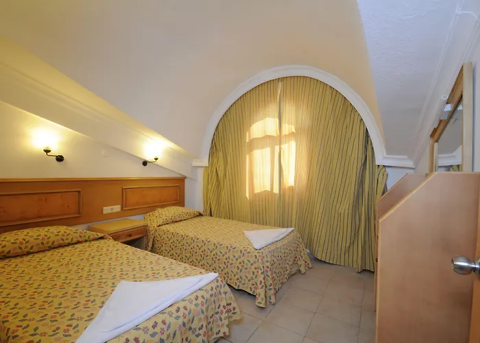 Club Kocer Μαρμαρίς